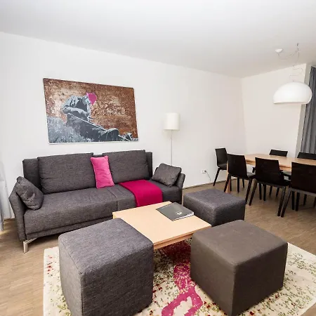Welcoming Near Slopes Apartment *